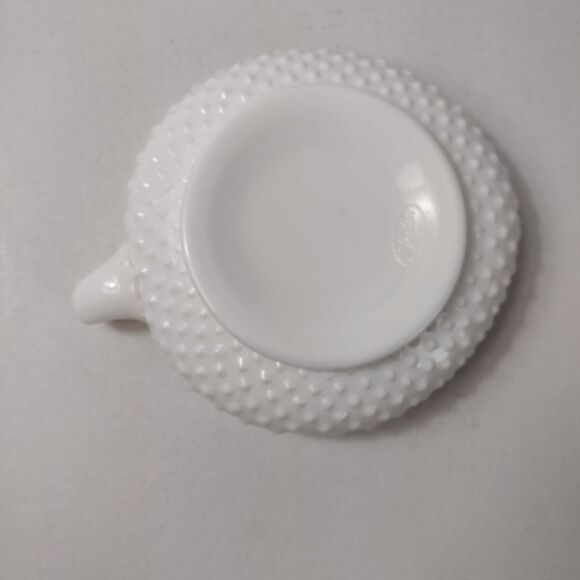 Fenton Milk Glass Hobnail Heart Shaped Handled Bon Bon Bowl‎ Dish Vintage - Picture 4 of 6
